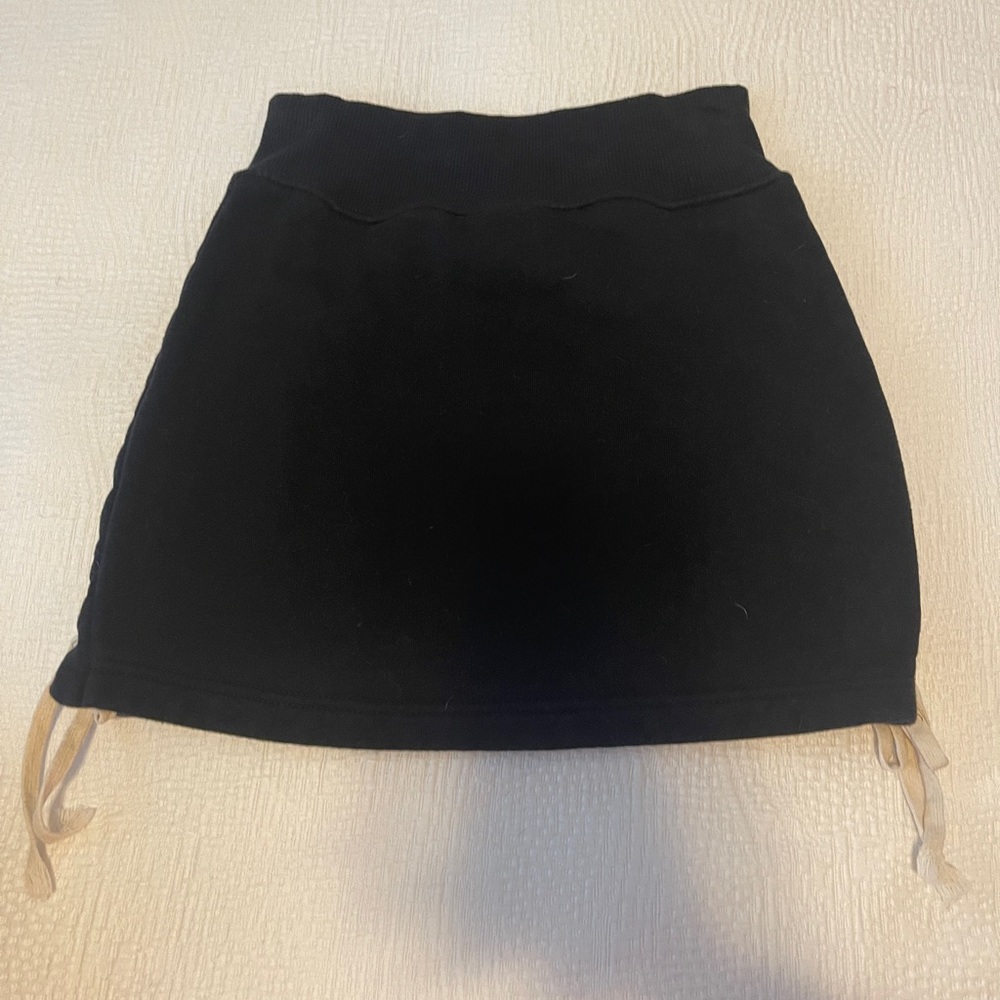 Good American size 2 lace up sweat skirt - Picture 4 of 4
